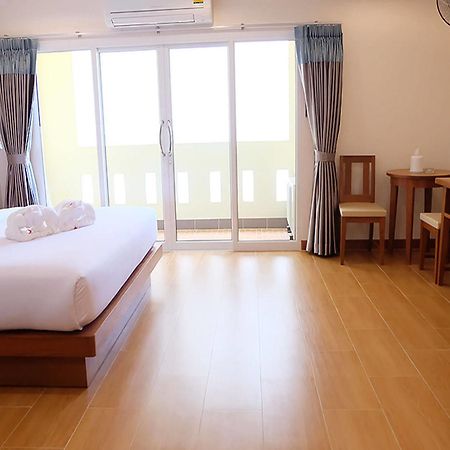 D Hotel Pattaya Buitenkant foto